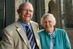 Paul, '55, and Donna Roe Support Current and Future Students